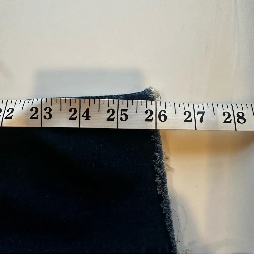MOTHER Double Fray Charmer Crop Jeans Size 25. - Picture 7 of 13